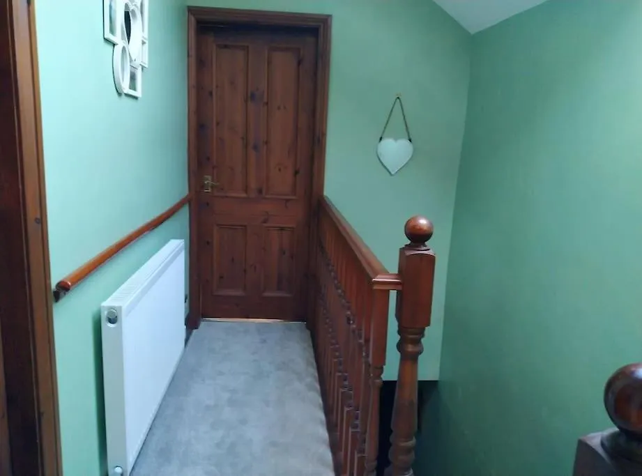 Bronte Stables - Cozy Period House With Parking And Walled Garden Thornton  英国